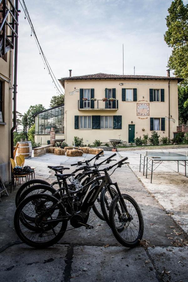 Tenuta San Rocco Conzano Екстериор снимка
